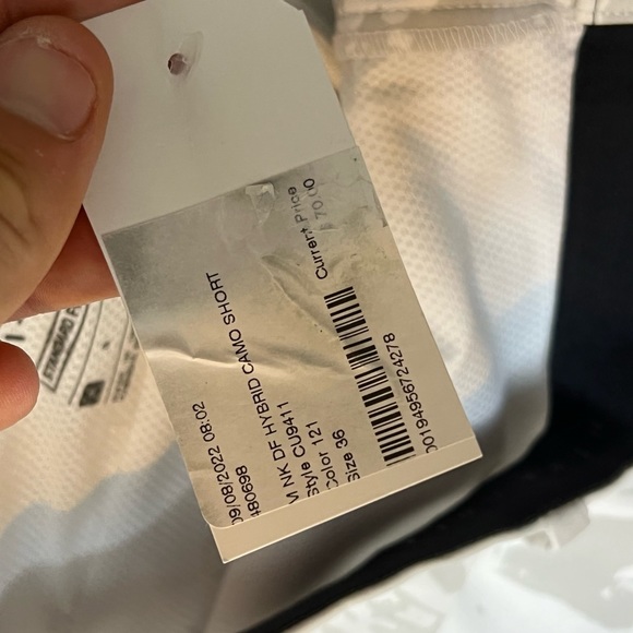 1 pair NEW Mens $70 NIKE Dri Fit Hybrid 10.5 Camo Golf Short CU9411-003 size 36 - Picture 9 of 10